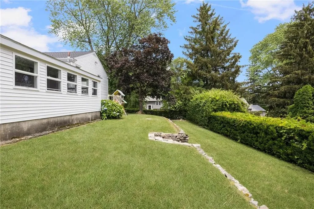 57 Hillside Road Lincoln RI 02865