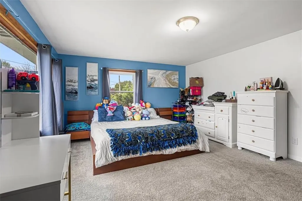 6 Angell Street Woonsocket RI 02895