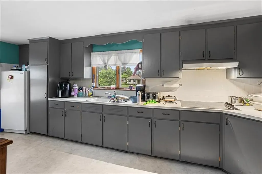 6 Angell Street Woonsocket RI 02895