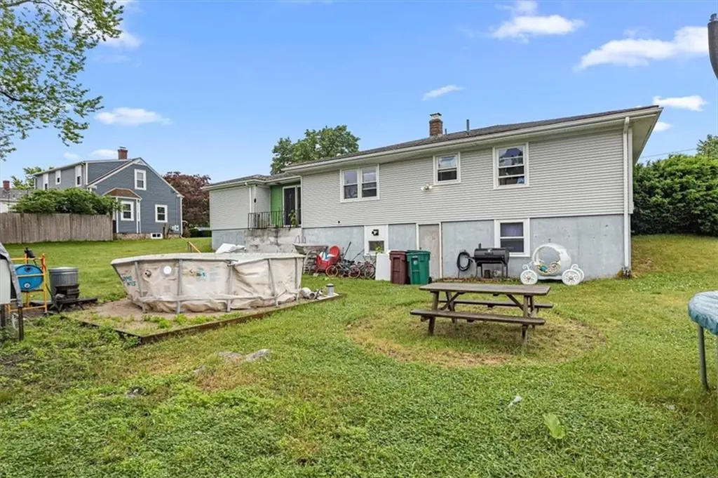 6 Angell Street Woonsocket RI 02895