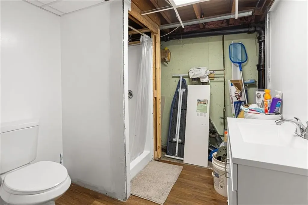 6 Angell Street Woonsocket RI 02895