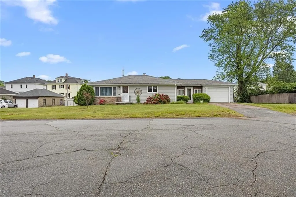 6 Angell Street Woonsocket RI 02895