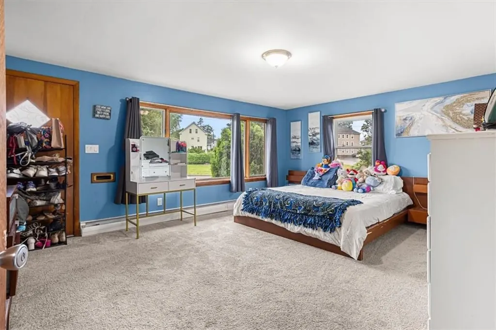 6 Angell Street Woonsocket RI 02895