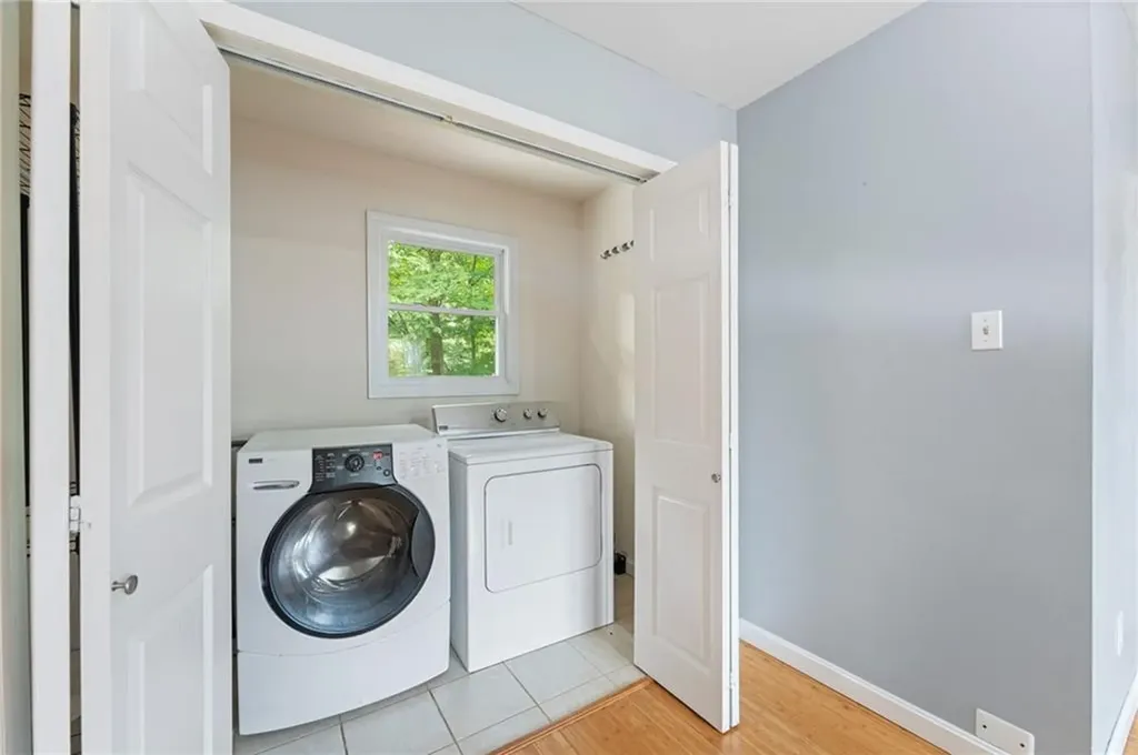 22 Riverdale Road Westerly RI 02891