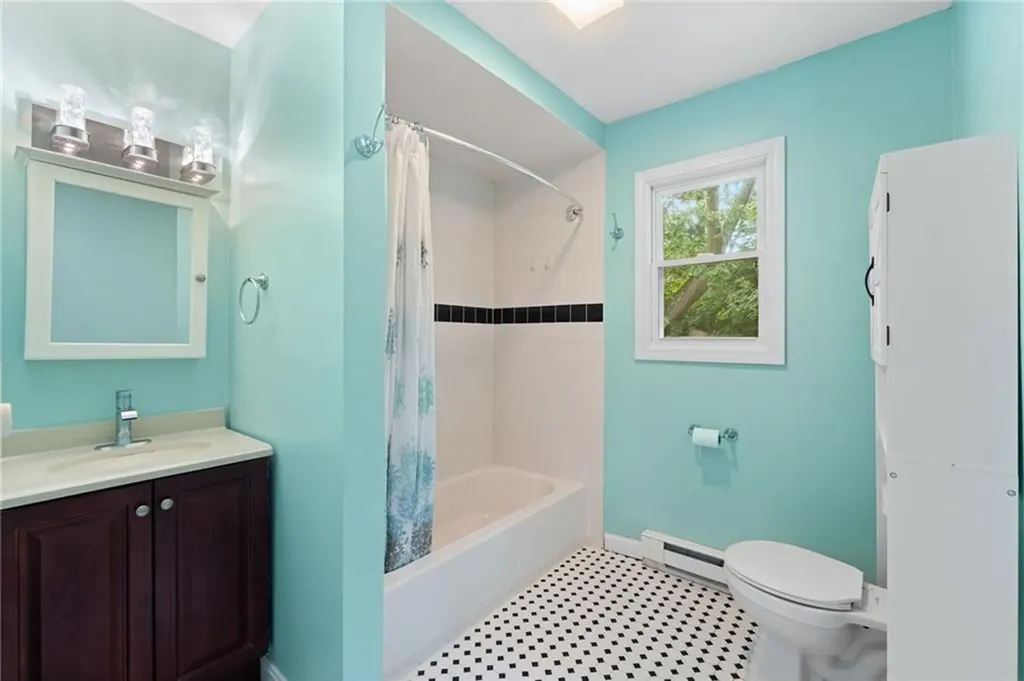 22 Riverdale Road Westerly RI 02891