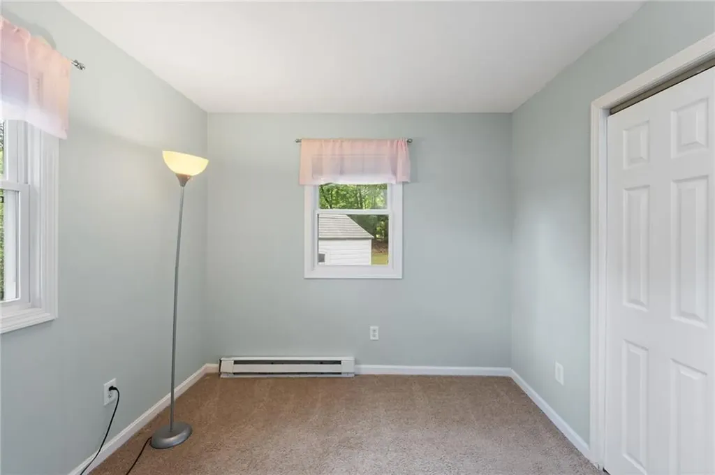 22 Riverdale Road Westerly RI 02891