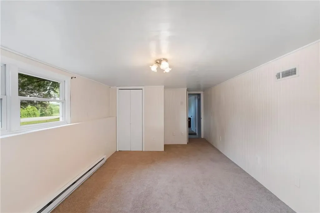 22 Riverdale Road Westerly RI 02891