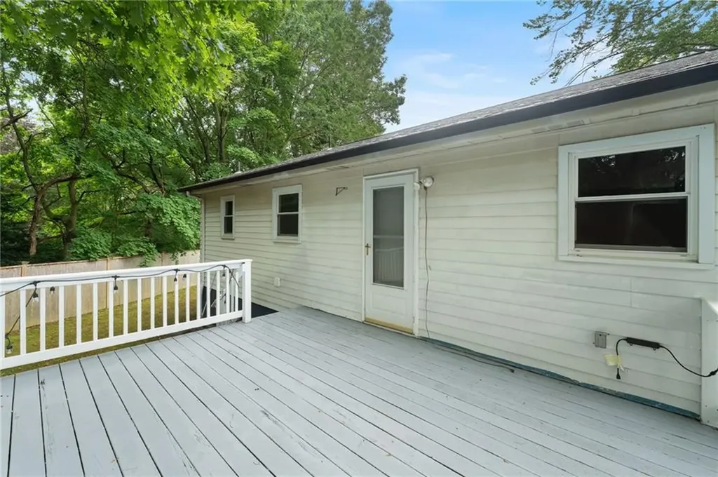 22 Riverdale Road Westerly RI 02891