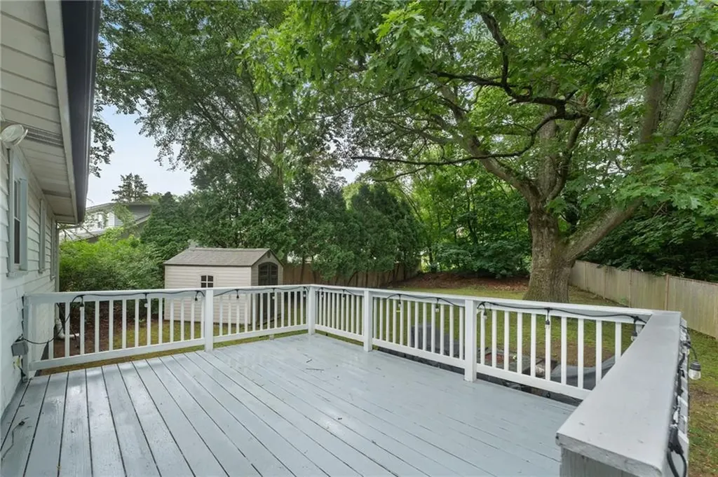 22 Riverdale Road Westerly RI 02891