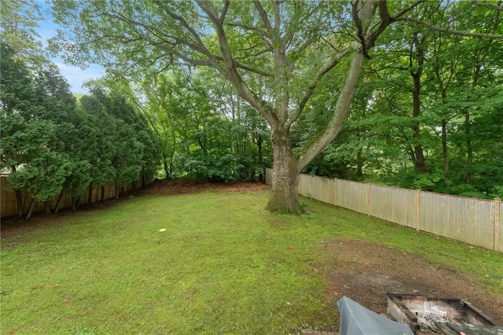 22 Riverdale Road Westerly RI 02891