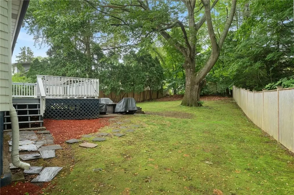 22 Riverdale Road Westerly RI 02891