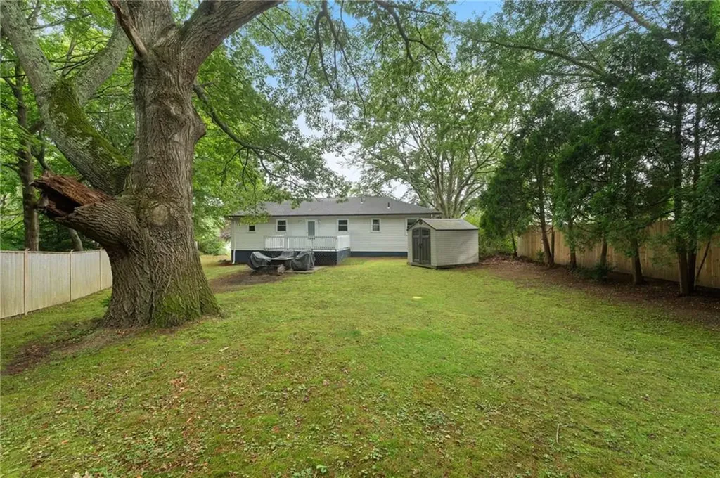 22 Riverdale Road Westerly RI 02891
