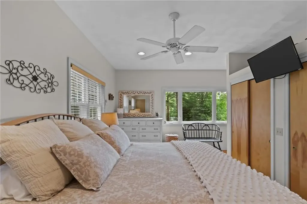 95 Lakehurst Drive Coventry RI 02816