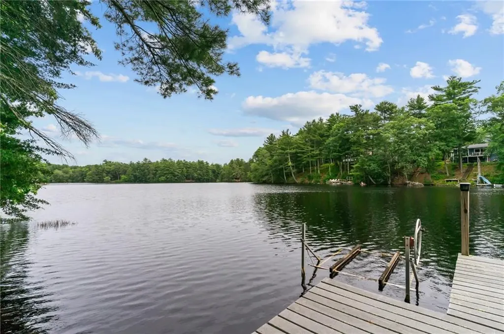 95 Lakehurst Drive Coventry RI 02816