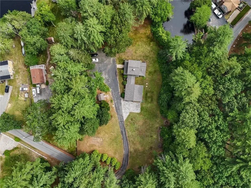 95 Lakehurst Drive Coventry RI 02816