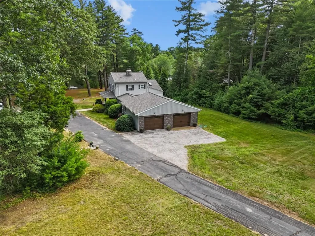 95 Lakehurst Drive Coventry RI 02816