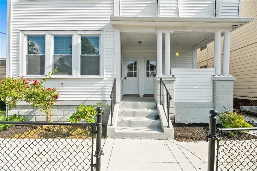 61 Wealth Avenue Providence RI 02908