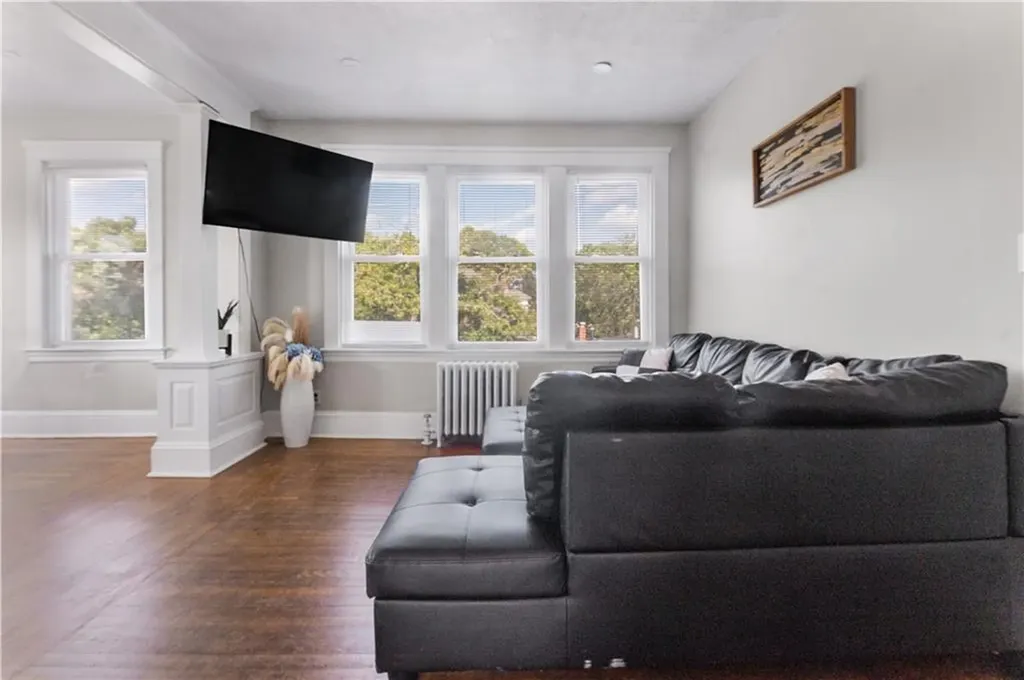 61 Wealth Avenue Providence RI 02908