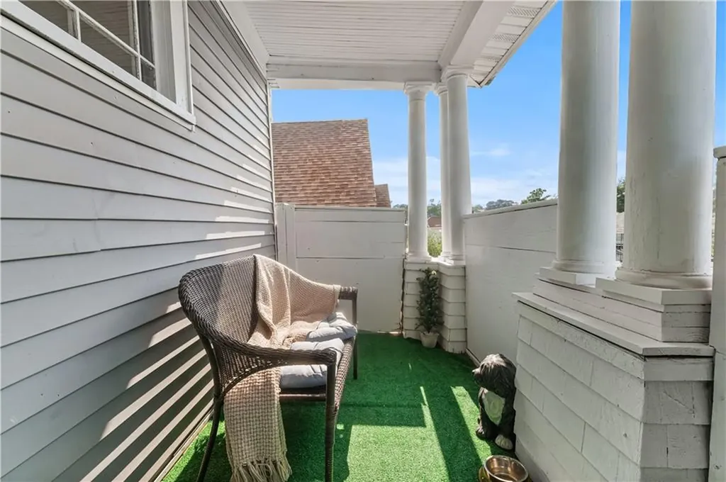 61 Wealth Avenue Providence RI 02908