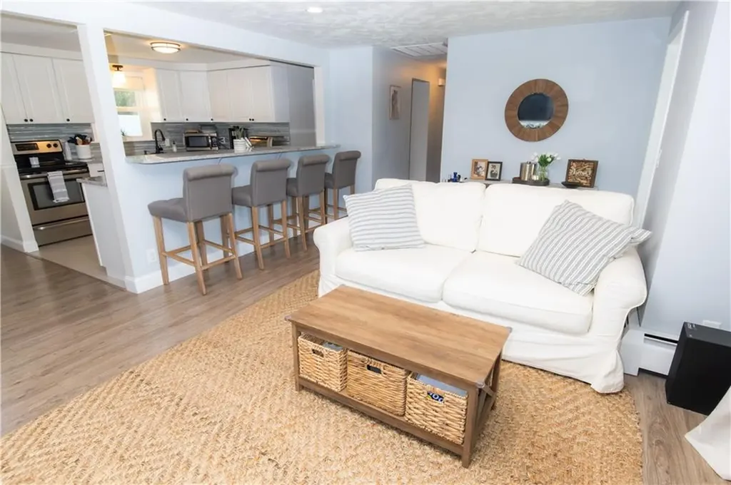 94 Osage Drive Warwick RI 02888