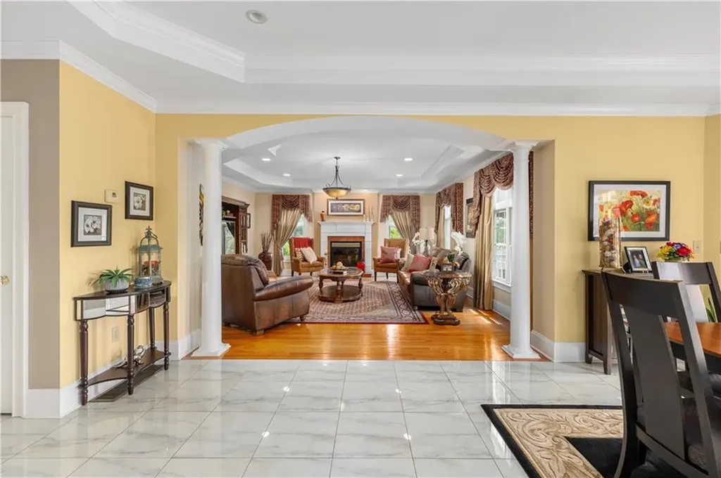 385 Scott Road Cumberland RI 02864