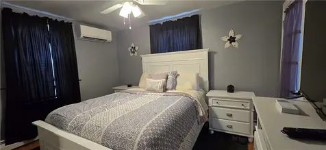 92 Silver Spring Avenue East Providence RI 02915