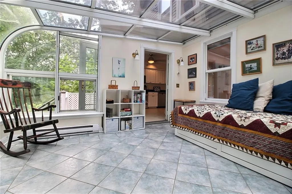 46 Highland Avenue Westerly RI 02891
