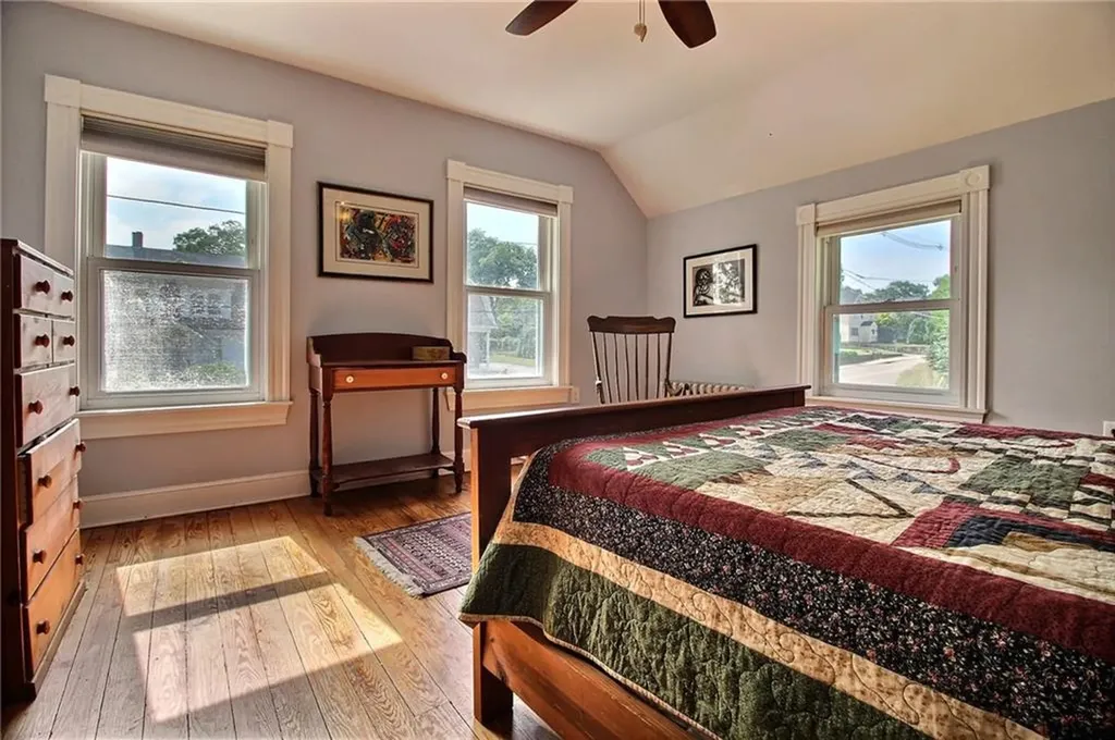 46 Highland Avenue Westerly RI 02891
