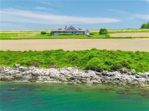 17 Ferolbink Way Little Compton RI 02837