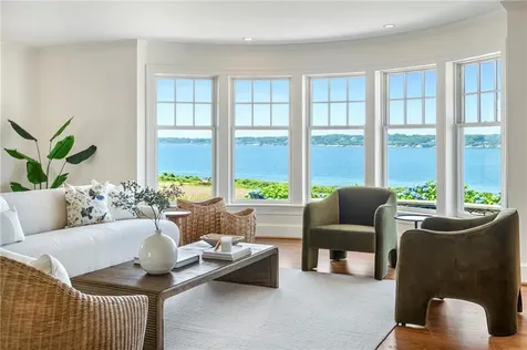 17 Ferolbink Way Little Compton RI 02837