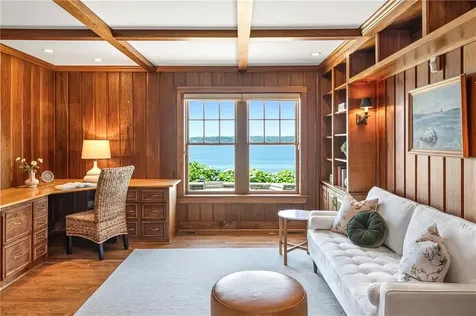 17 Ferolbink Way Little Compton RI 02837