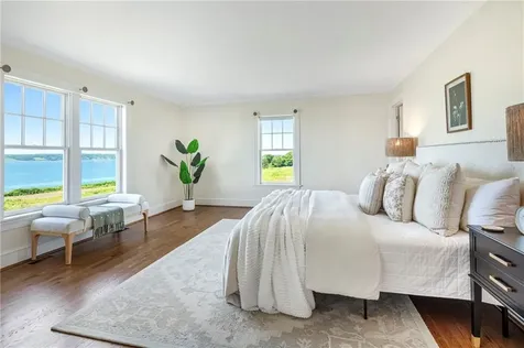 17 Ferolbink Way Little Compton RI 02837