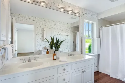 17 Ferolbink Way Little Compton RI 02837