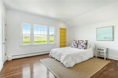 17 Ferolbink Way Little Compton RI 02837