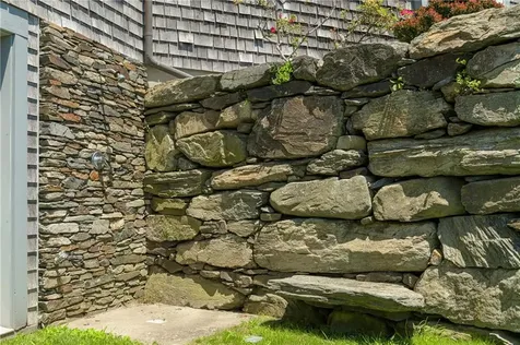 17 Ferolbink Way Little Compton RI 02837