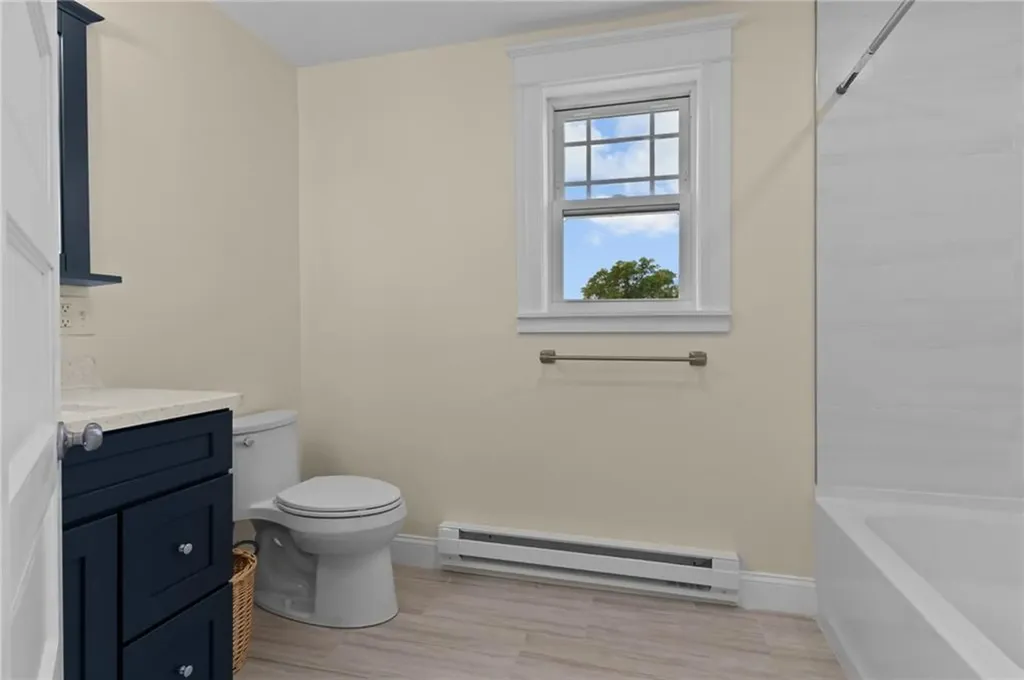 8 Parkman Street Providence RI 02907