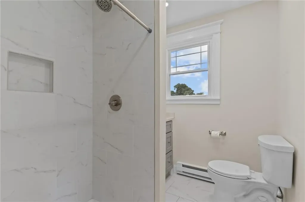 8 Parkman Street Providence RI 02907