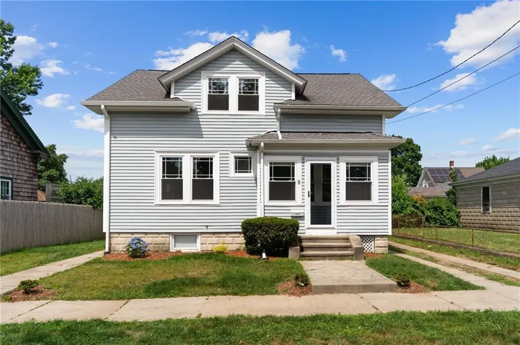 8 Parkman Street Providence RI 02907