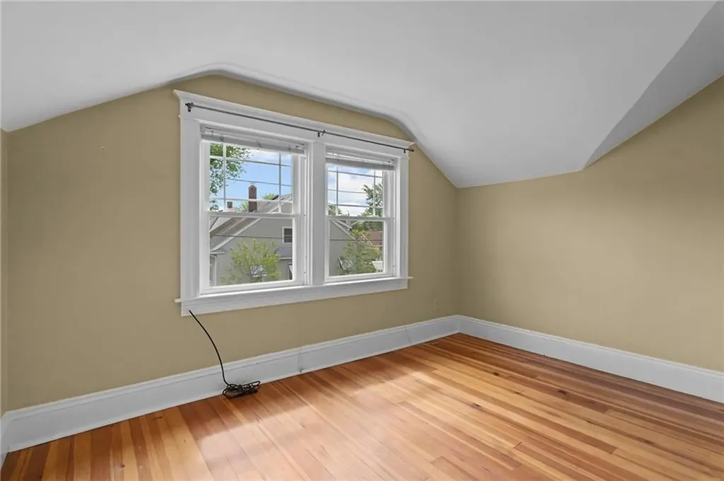 8 Parkman Street Providence RI 02907