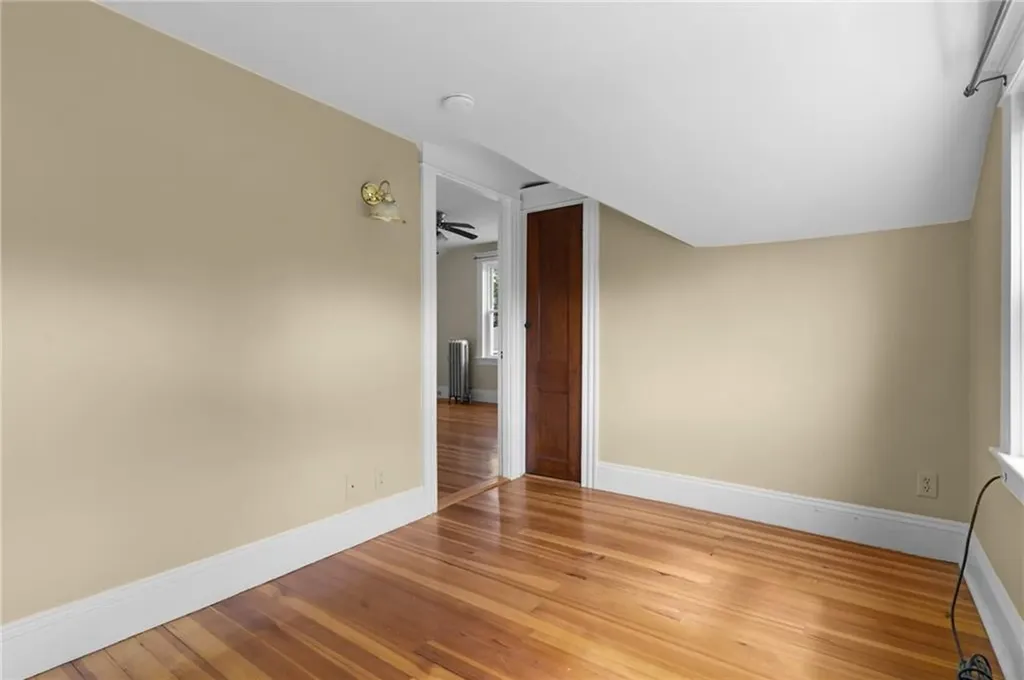 8 Parkman Street Providence RI 02907