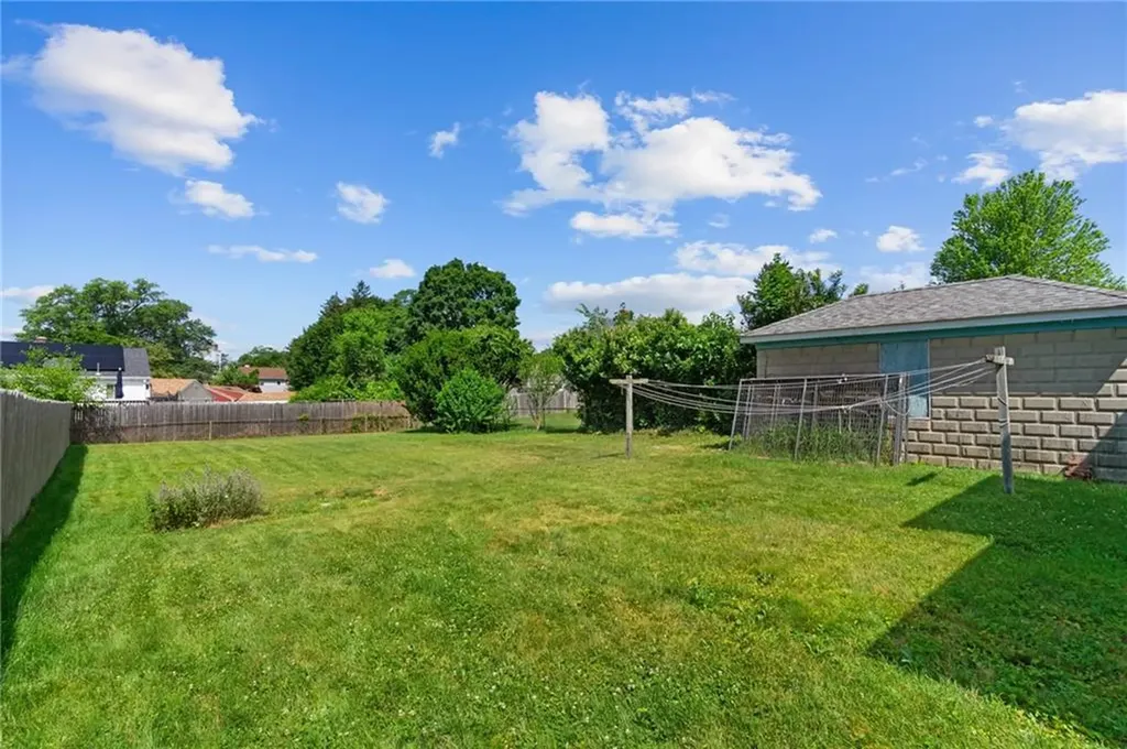 8 Parkman Street Providence RI 02907
