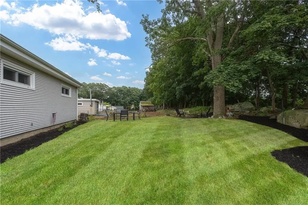9 Pequot Avenue Cumberland RI 02864