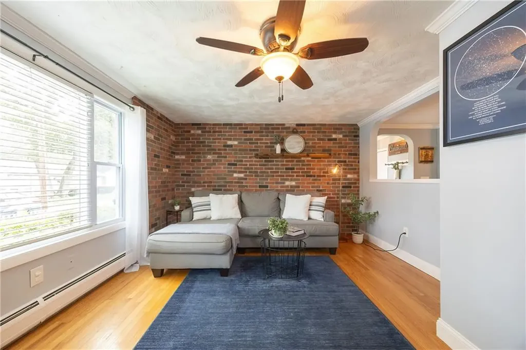 9 Pequot Avenue Cumberland RI 02864