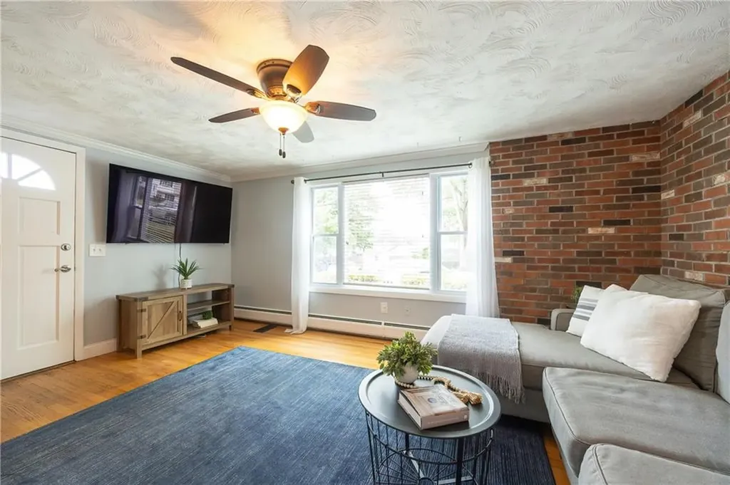 9 Pequot Avenue Cumberland RI 02864