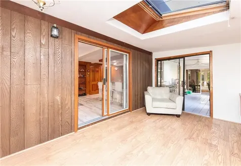 584 Division Street East Greenwich RI 02818