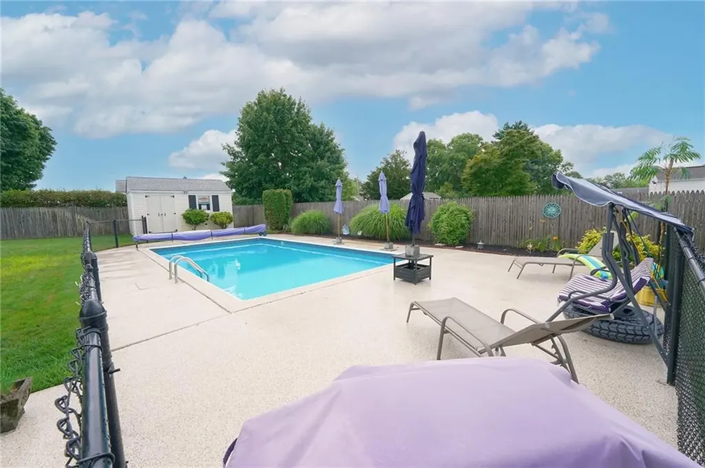 14 Willow Drive Cranston RI 02920