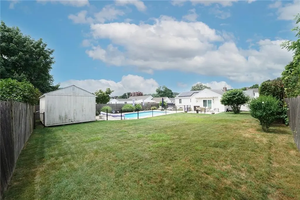 14 Willow Drive Cranston RI 02920
