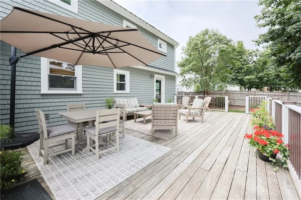 15 Terrace Drive Bristol RI 02809