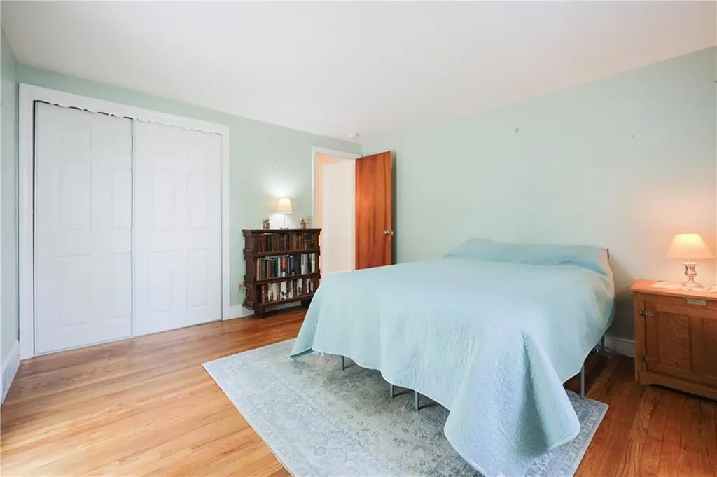 15 Terrace Drive Bristol RI 02809