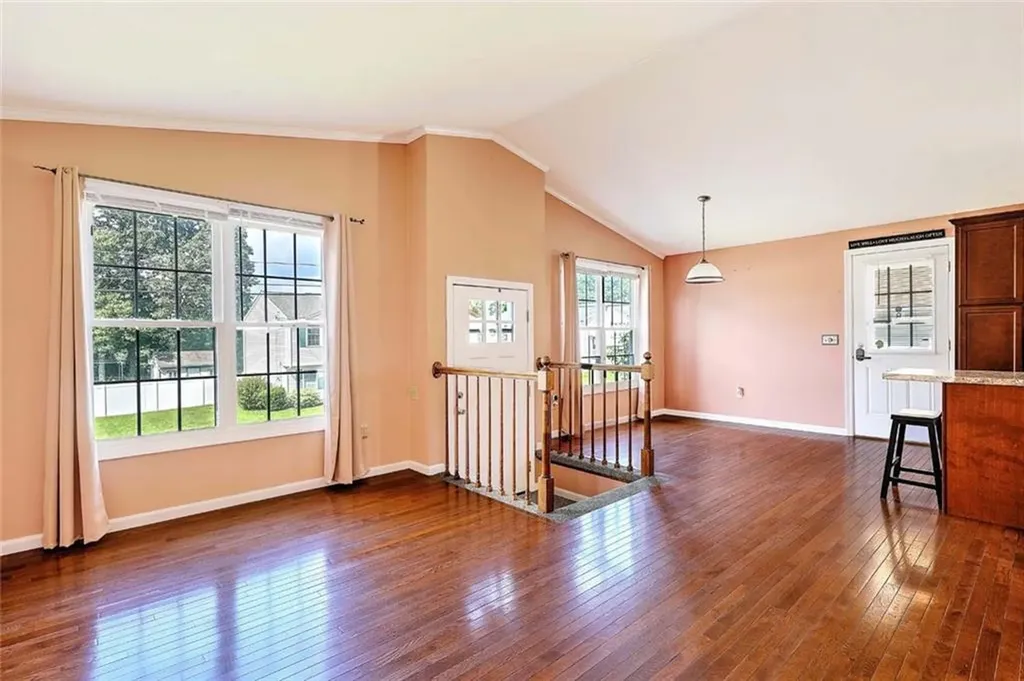 28 Plant Street Cumberland RI 02864